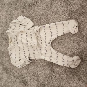 Bonsie skin to skin outfit